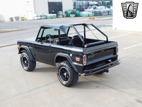 1972 Ford Bronco image 18