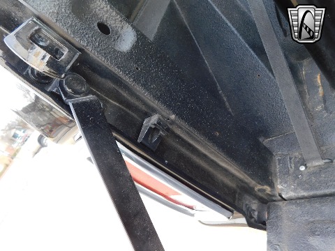 1972 Ford Bronco image 96