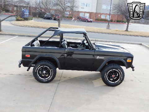 1972 Ford Bronco image 23