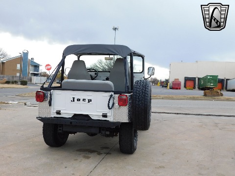 1973 Jeep CJ5 image 11