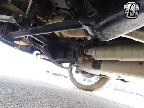 2004 Chevrolet SSR image 119