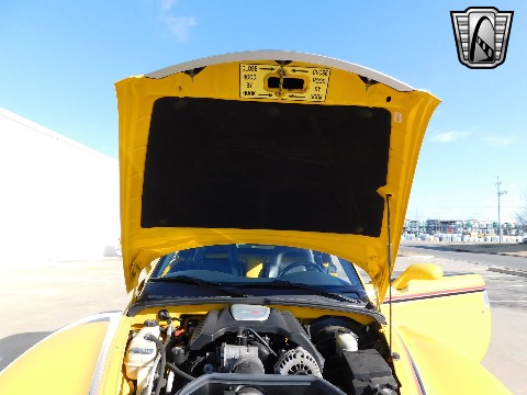 2004 Chevrolet SSR image 101