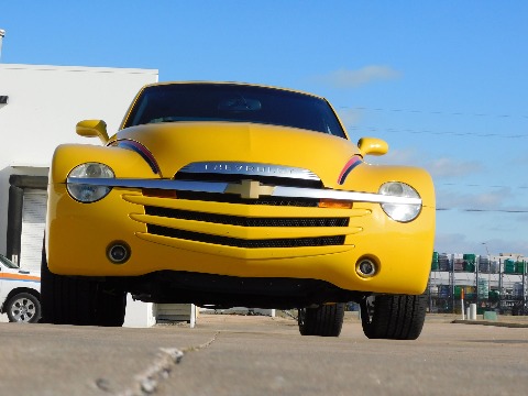 2004 Chevrolet SSR image 27