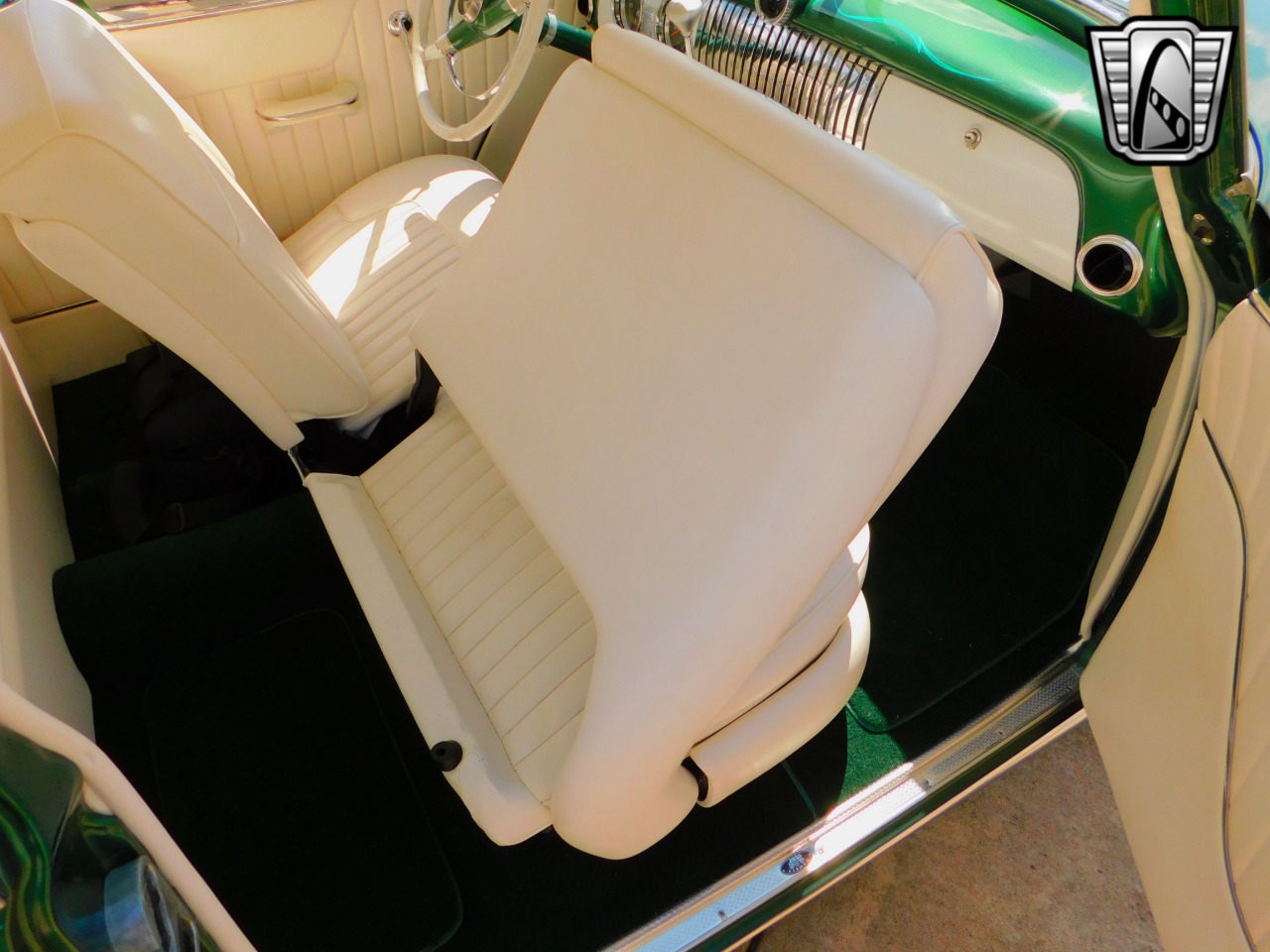 1951 Chevrolet Special / Deluxe 22