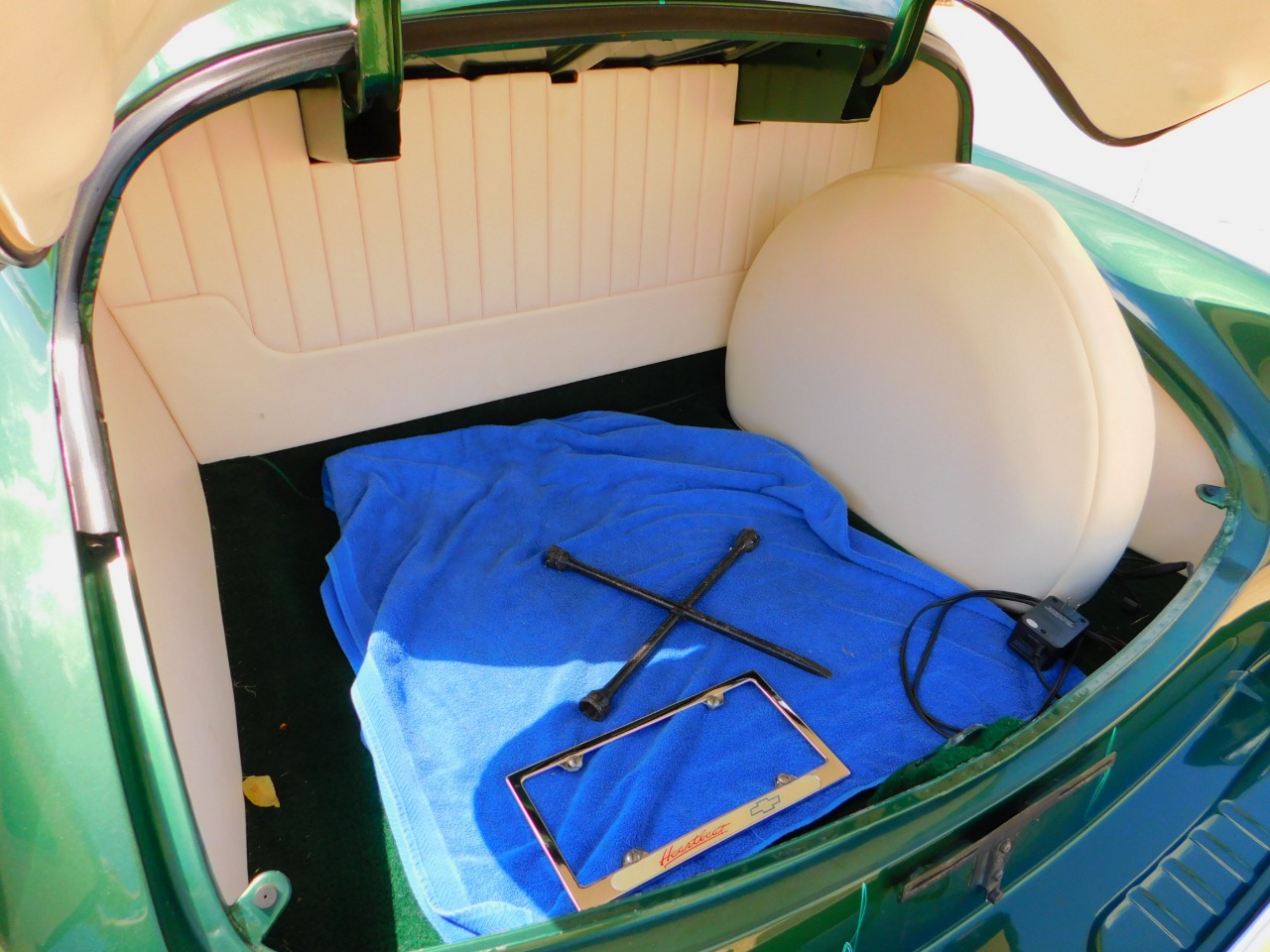 1951 Chevrolet Special / Deluxe 28