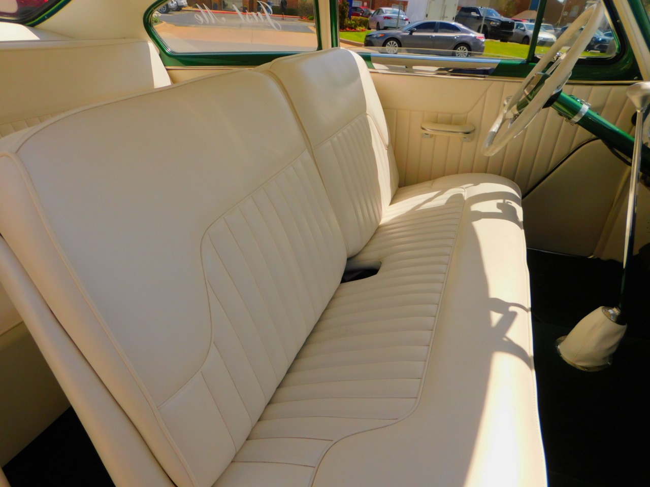 1951 Chevrolet Special / Deluxe 21