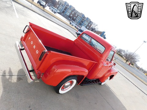 1953 Ford F100 image 32