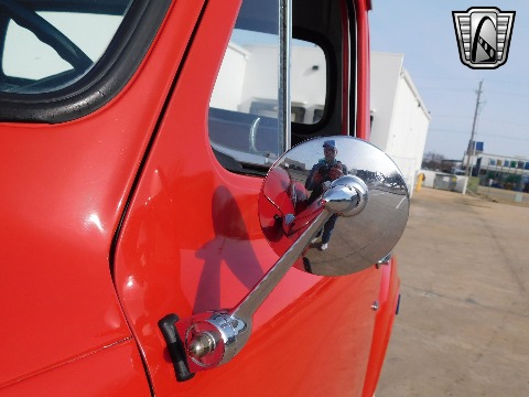 1953 Ford F100 image 42