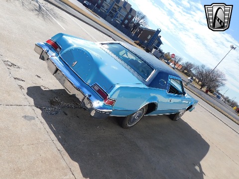 1975 Lincoln Continental image 29