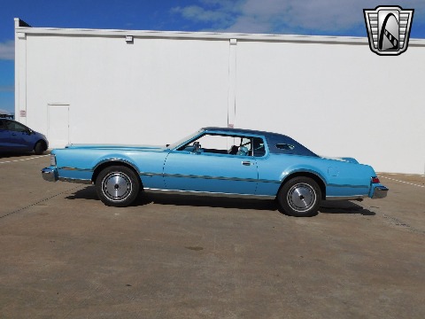 1975 Lincoln Continental image 4