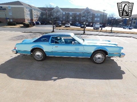 1975 Lincoln Continental image 31