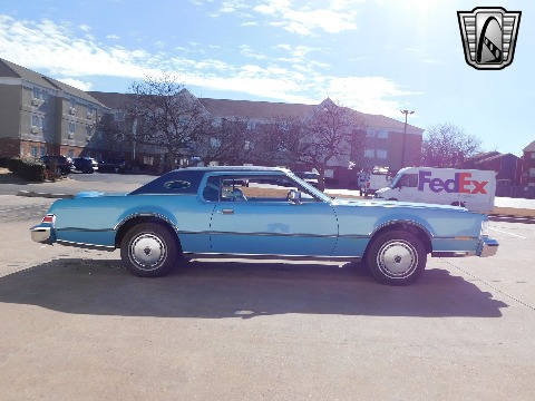 1975 Lincoln Continental image 11