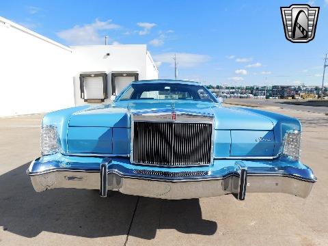 1975 Lincoln Continental image 39