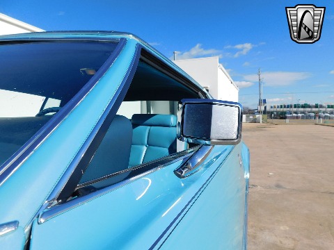 1975 Lincoln Continental image 48