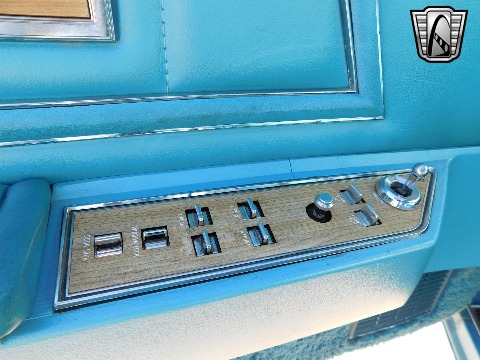 1975 Lincoln Continental image 74