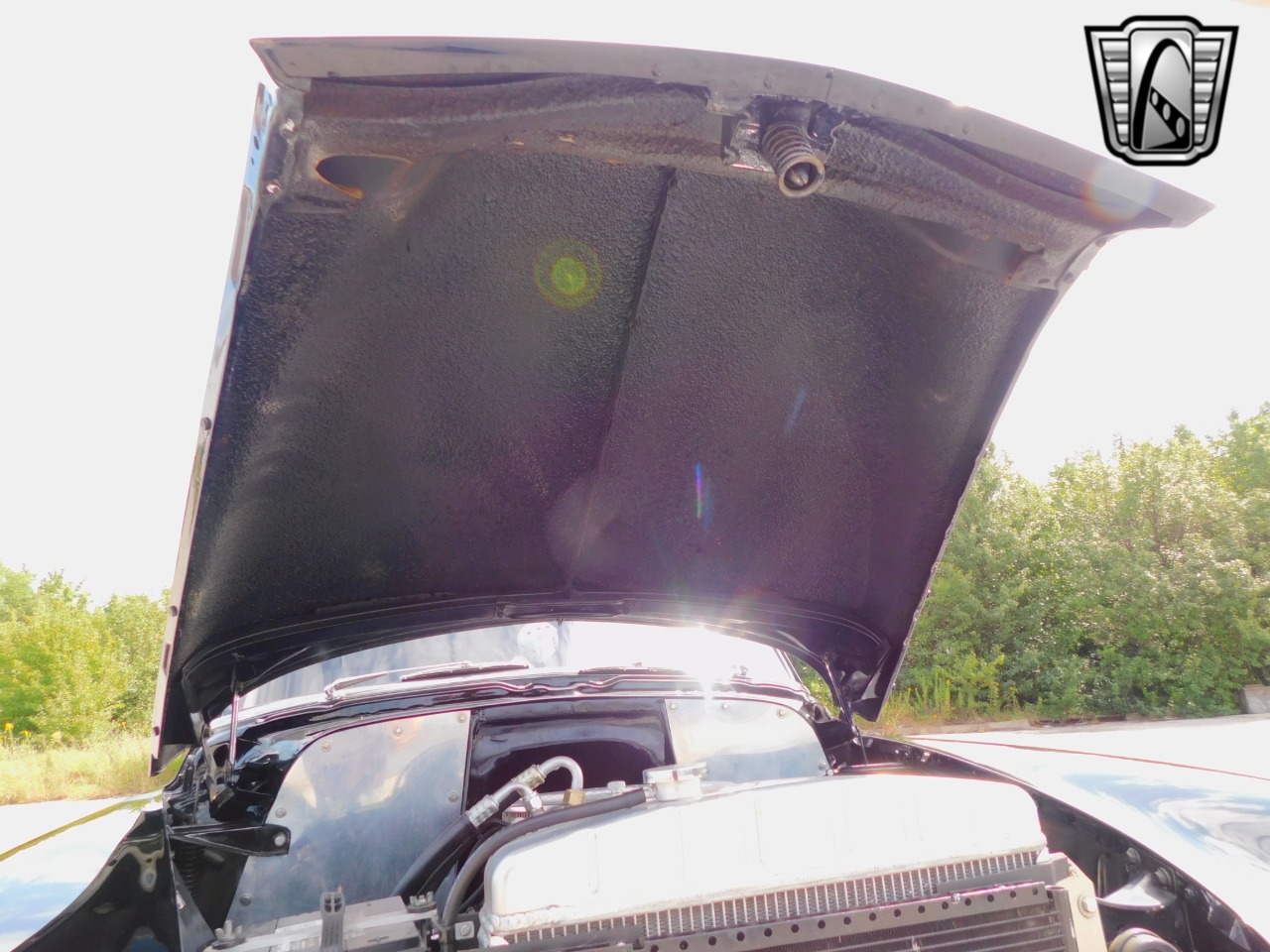 1951 Chevrolet Bel Air 26