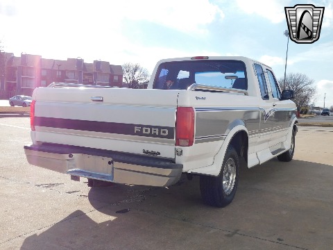 1996 Ford F150 image 9