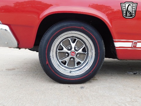 1966 Ford Fairlane image 89