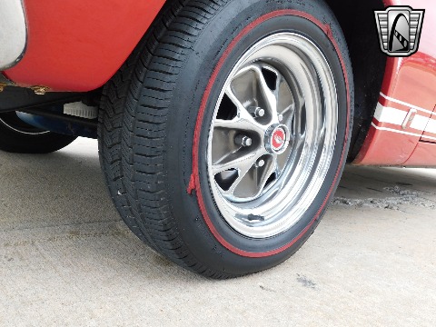 1966 Ford Fairlane image 90