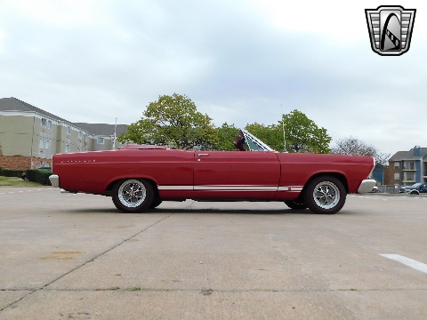 1966 Ford Fairlane image 25