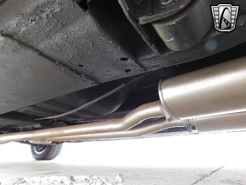 1966 Ford Fairlane image 102