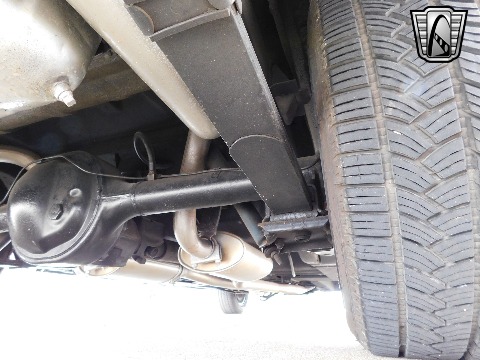 1966 Ford Fairlane image 105