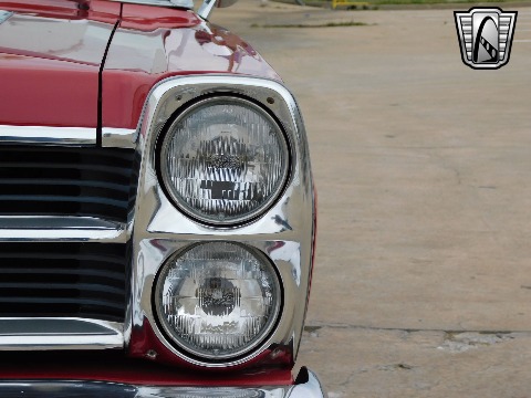 1966 Ford Fairlane image 36