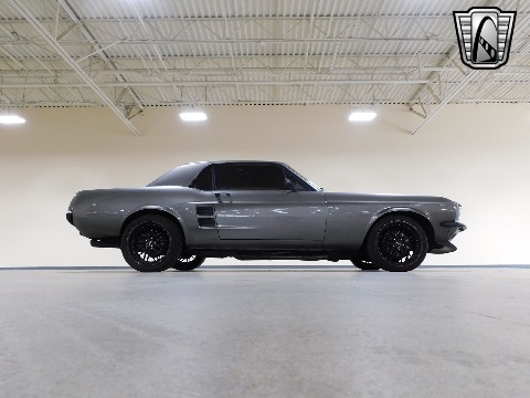 1967 Ford Mustang image 29