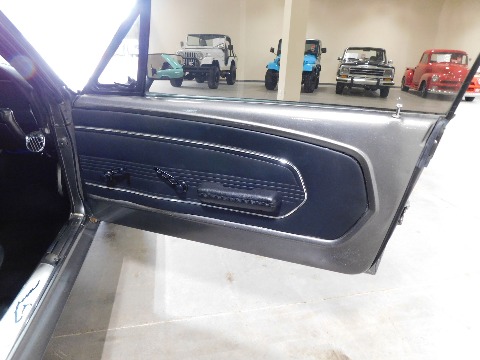 1967 Ford Mustang image 104