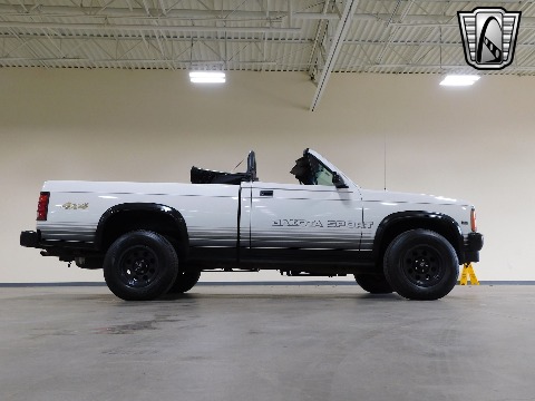 1989 Dodge Dakota image 33