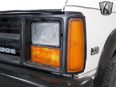 1989 Dodge Dakota image 37