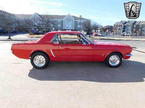 1965 Ford Mustang image 7