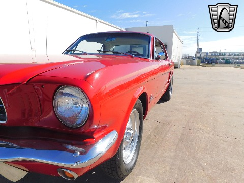 1965 Ford Mustang image 36