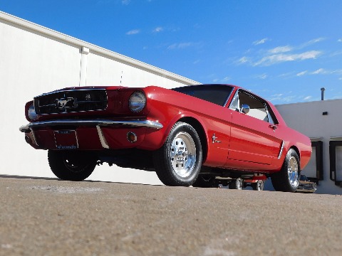 1965 Ford Mustang image 28